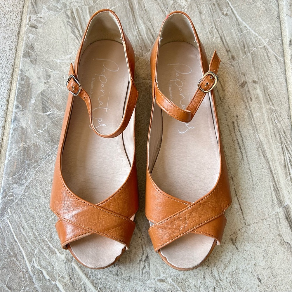Papanatas Cowgirl Criss Cross Open Toe Leather Buckle Sandals, Size 36 (4 US)